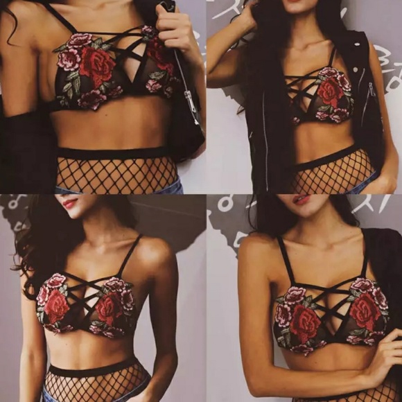 1 DAY SALE ONLY🌹Floral Embriodered Bralette/Bra - Picture 2 of 5